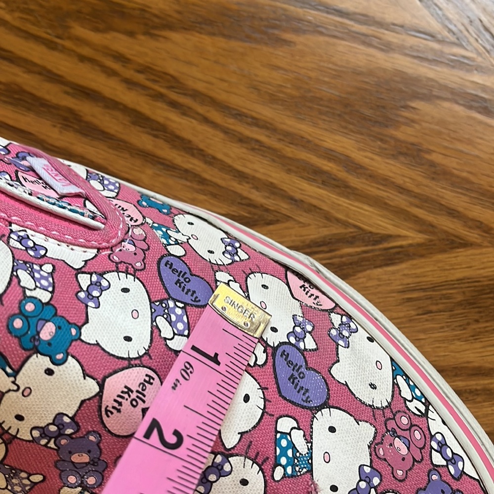 Hello Kitty x Vans Slip Ons Pink / White W10.5 | M9 GUC - Picture 15 of 17